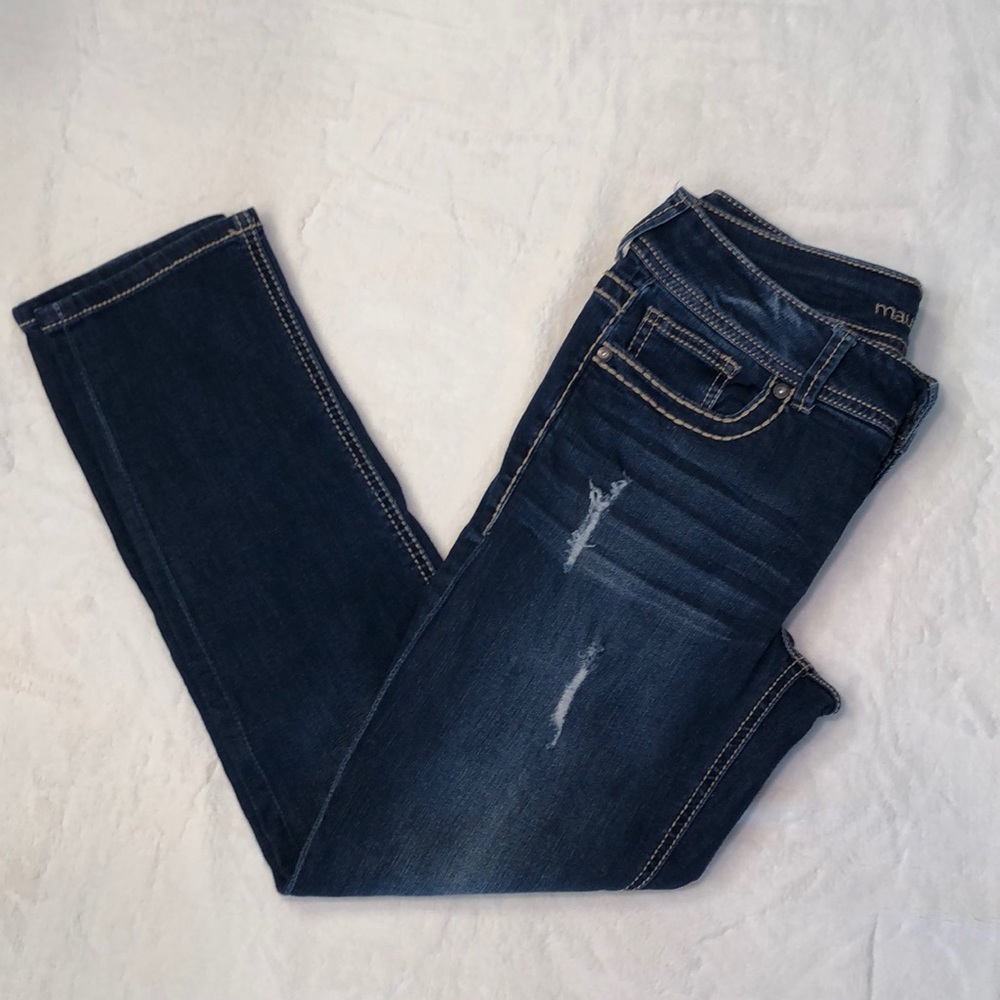Mairices Dark Wash Distressed Jeans